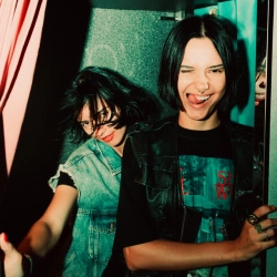 Обложка песни Beats Not Bombs, Bloom Twins