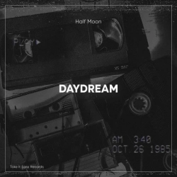 Обкладинка пісні Daydream, Half Moon
