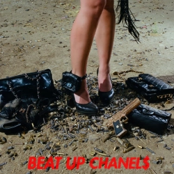 Обложка BEAT UP CHANEL